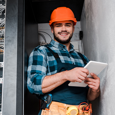 Innosun-Service- IT -Systemelektroniker Stellenanzeige Erfurt Solarstrom